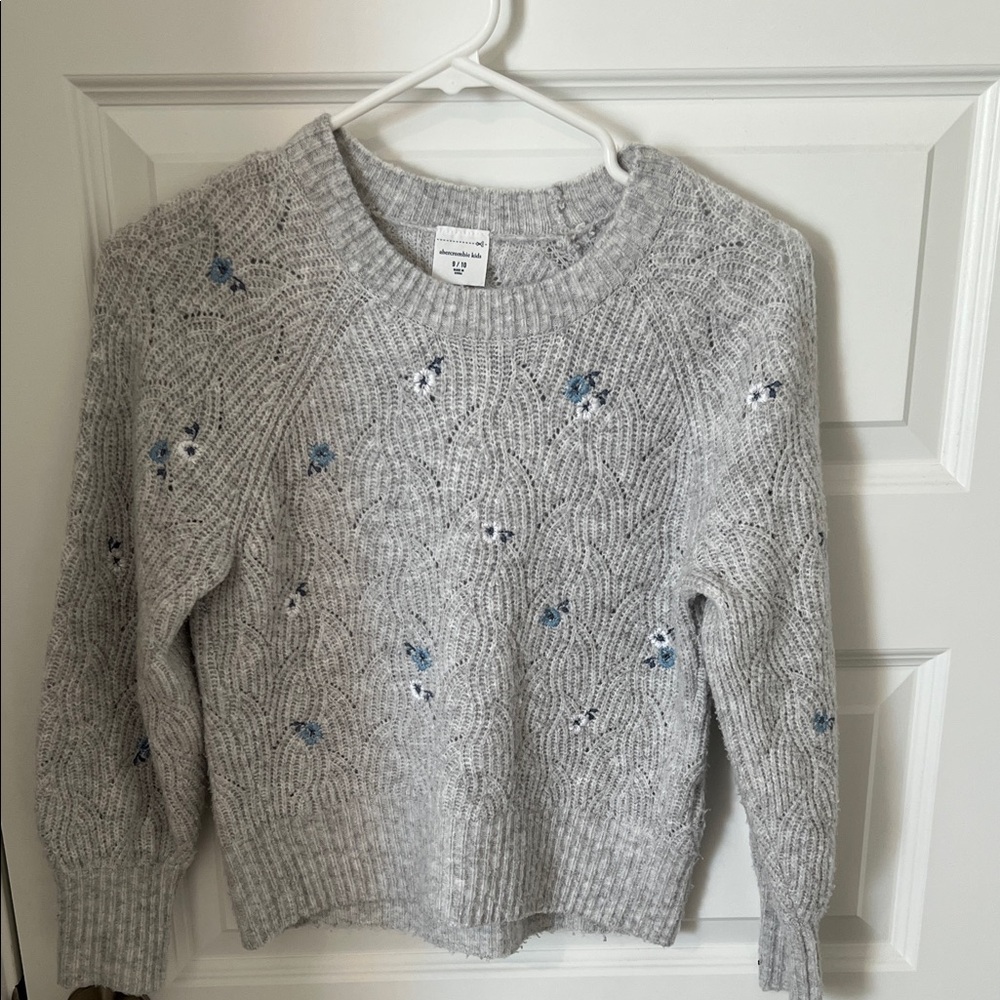 Abercrombie Kids Light Gray Sweater with Blue Accents
